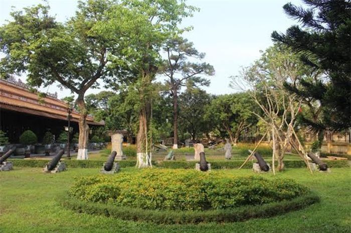 Cuộc đời của vua Hàm Nghi cùng những kỷ vật hiện được lưu giữ tại Bảo tàng Cổ vật Huế. 