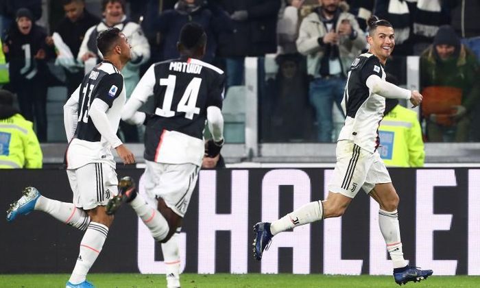  Vào tháng 2, Ronaldo sẽ bước sang tuổi 35. Tuy vậy, thứ bóng đá của cầu thủ này dường như không có tuổi. 