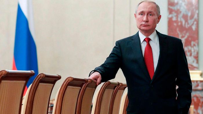 Tổng thống Nga Vladimir Putin vừa lên tiếng phản đổi ý tưởng nhiệm kỳ vô hạn cho chức danh Tổng thống Nga