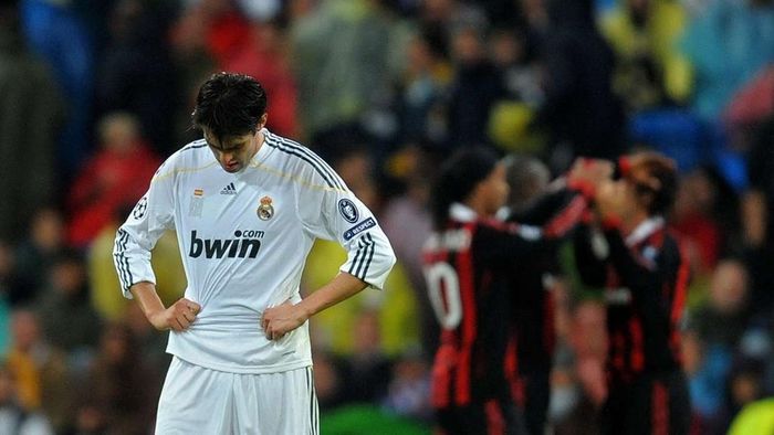  Kaka từng thất bại trong màu áo Real Madrid. 