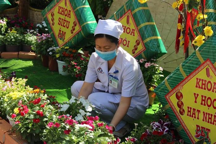 Đường hoa Chợ Rẫy 