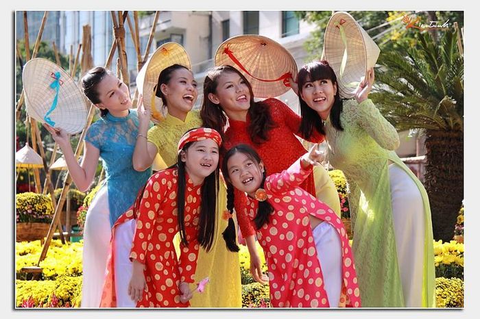 Đường hoa Nguyễn Huệ là nét đặc trưng Tết Sài Gòn 15 năm nay 