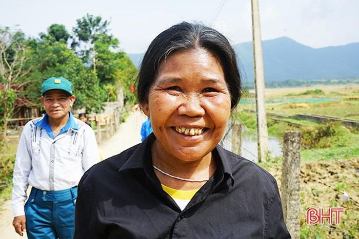 ... những nụ cười như thêm phần rạng rỡ