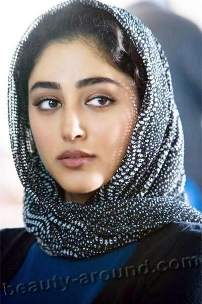 Vẻ đẹp đậm chất Ba Tư của ca sĩ kiêm nhạc sĩ Iran Golshifteh Farahani. Cô còn đóng trong hơn 25 bộ phim, nhiều bộ phim trong số đó giành được sự công nhận quốc tế.