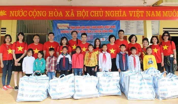 Hy vọng sẽ có thêm nhiều đoàn thiện nguyện mang “xuân” đến cho trẻ em vùng cao