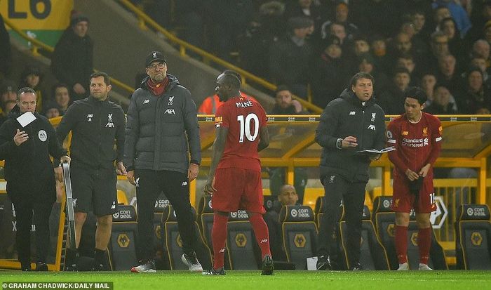 Sadio Mane sẽ được kiểm tra y tế để xác định mức độ chấn thương trong ngày hôm nay