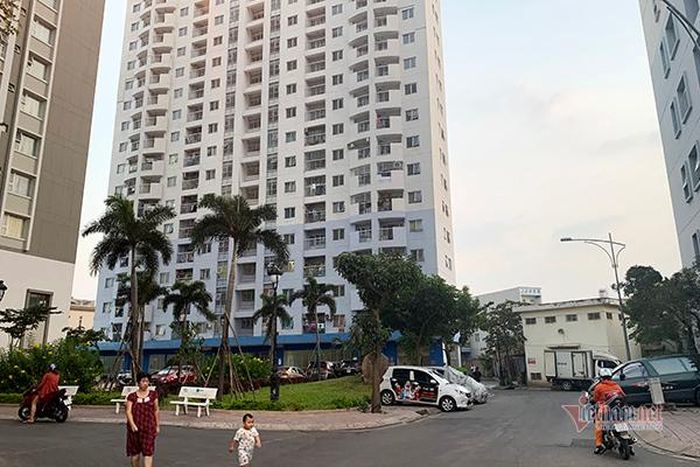 Một góc nơi tạm cư của các hộ dân được di dời khỏi chung cư "chờ sập" 119B Tân Hòa Đông. 