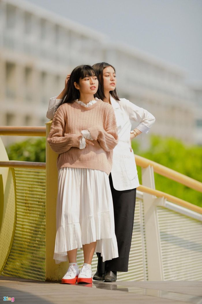  Trong khi Khánh Vân có vẻ ngoài đáng yêu, ngọt ngào thì Thảo Tâm theo đuổi phong cách cá tính và lạnh lùng. 