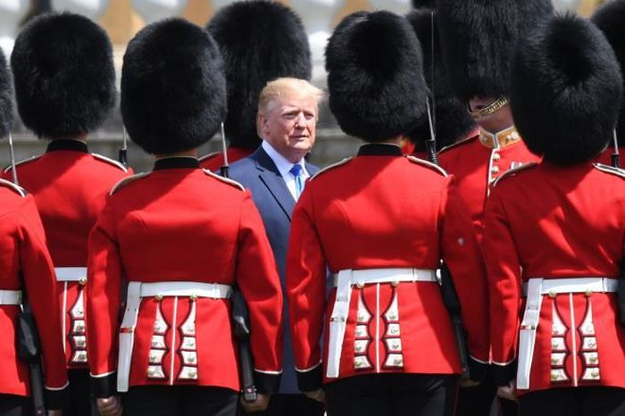Tổng thống Mỹ Donald Trump đến Vương quốc Anh trong chuyến thăm chính thức đầu tiên cấp nhà nước. Ngày 3/6/2019. (Ảnh: Zuma Wire)