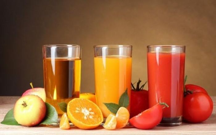 Nước hoa quả không thích hợp làm món chính cho bữa sáng, vì chúng chủ yếu là đường và carbs. Bạn nên ăn món giàu protein và chất béo tốt, sau đó dùng nước hoa quả làm bữa nhẹ giữa buổi. Ảnh minh họa: Internet