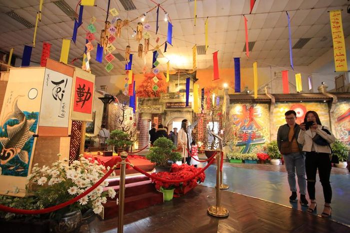 Không khí lễ hội ngày xuân linh thiêng, rạng rỡ của mảnh đất nghìn năm văn hiến
