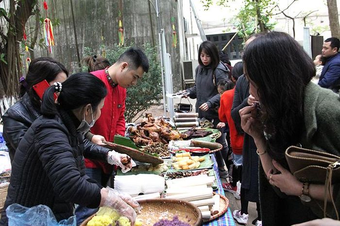  Ẩm thực vùng đất quê lúa cũng thu hút rất nhiều thực khách với những món ăn bình dị, đậm chất quê hương.