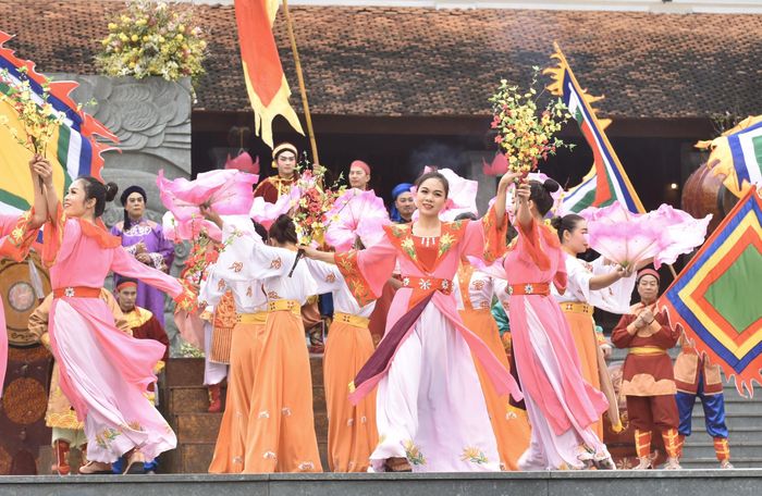 Lễ hội kỷ niệm chiến thắng Ngọc Hồi-Đống Đa diễn ra trang trọng nhưng chưa hấp dẫn Ảnh: NHƯ Ý