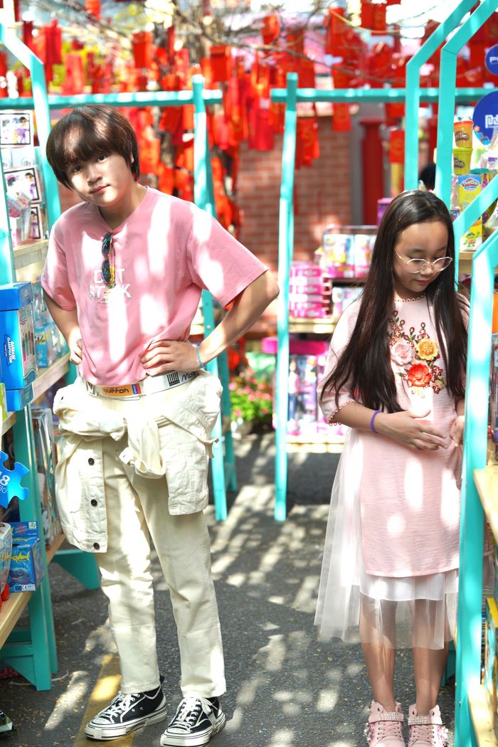 Quán quân “Vietnam Idol Kids” Thiên Khôi tiết lộ năm 2020 chuẩn bị ba bài hát sáng tác đúng với tư duy âm nhạc hiện tại và nằm trong dự án âm nhạc tuổi 15 (teen) của giọng ca nhí và một bài hát của nhạc sĩ Phạm Hải Âu. Bên cạnh đó, dự án cũng đánh dấu lần đầu hợp tác rapper R.Tee. Các bài hát bắt kịp theo xu hướng âm nhạc hiện nay. Đồng thời, nó thể hiện đúng tâm tư, tình cảm tuổi 15.