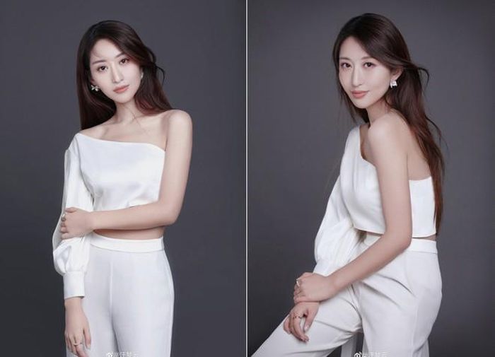 Uông Mộng Vân là nữ MC, blogger thuộc thế hệ 9X nổi tiếng của đài truyền hình Chiết Giang. Sau khi tốt nghiệp đại học, cô đã đi theo con đường làm video quảng cáo du lịch. Không chỉ xinh đẹp, người đẹp này còn sở hữu gu thời trang sành điệu, sang chảnh.