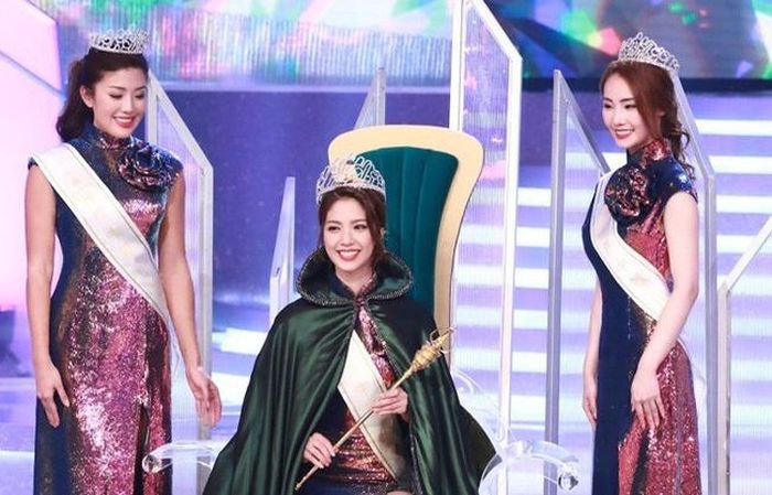 3 cô gái giành ngôi vị cao nhất tại cuộc thi năm ngoái.