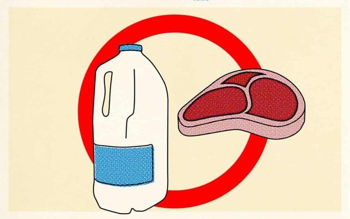 Người dân sống trong khu vực bị ảnh hưởng cần tránh ăn thịt động vật sống, chưa nấu chín, có biện pháp bảo vệ khi xử lý thịt sống, sữa, nội tạng động vật, tránh lây nhiễm chéo với thực phẩm chưa nấu chín.