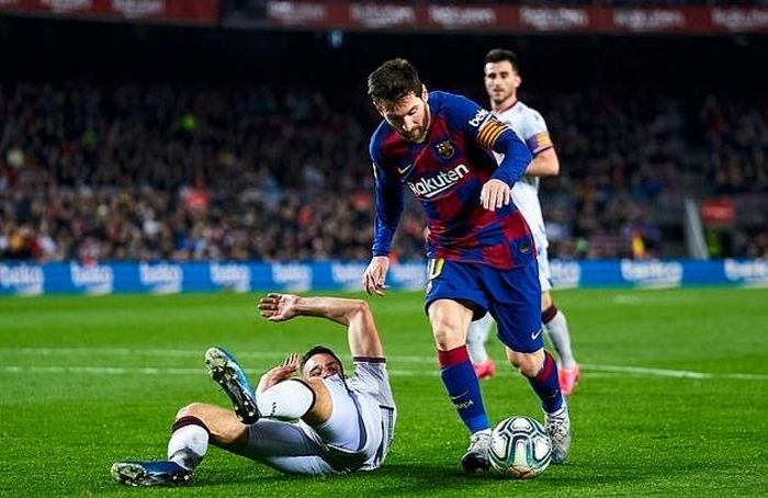 Dù không trực tiếp ghi bàn nhưng Messi đóng góp cả hai pha kiến tạo giúp Fati lập công