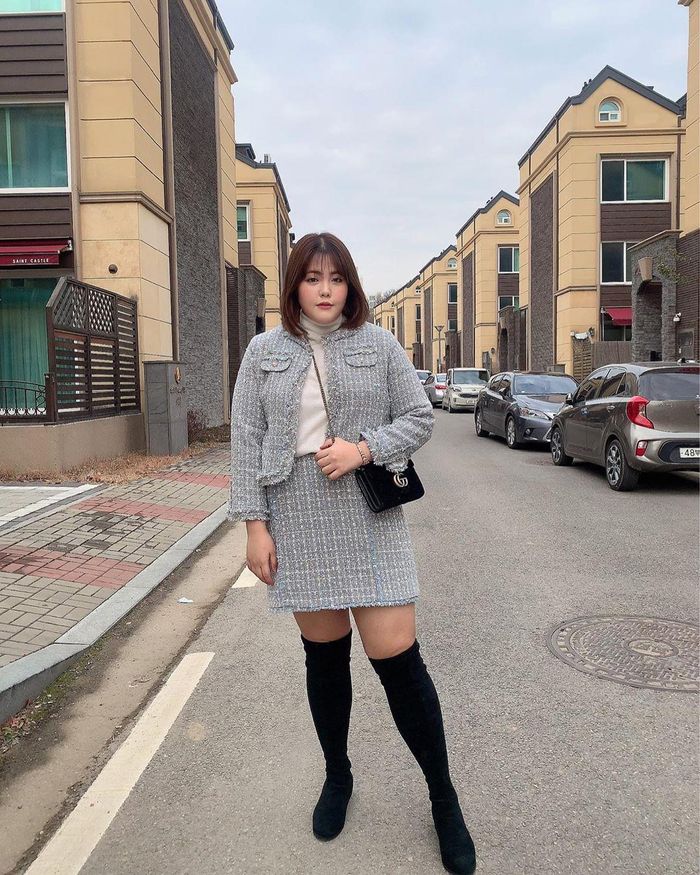 Cô cũng thường xuyên đăng ảnh những món ăn kiêng khem theo chế độ giảm cân nhưng vẫn ngon miệng và đầy đủ dưỡng chất.