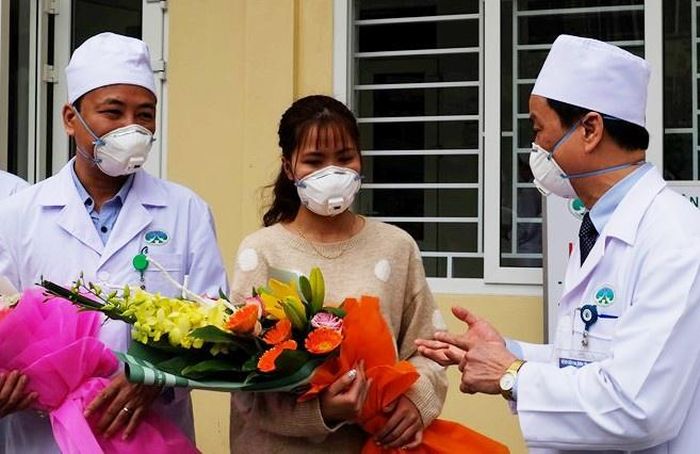 Nữ bệnh nhân nhiễm nCoV đầu tiên ở Việt Nam được xuất viện sau 10 ngày điều trị tại Bệnh viện Đa khoa tỉnh Thanh Hóa