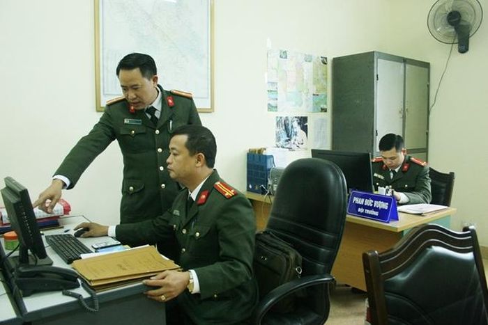 Lực lượng an ninh Công an tỉnh nhanh chóng rà soát, xử lý các đối tượng tung thông tin sai về dịch bệnh trên mạng xã hội.