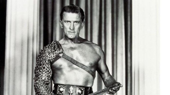Kirk Douglas trong phim "Spartacus"