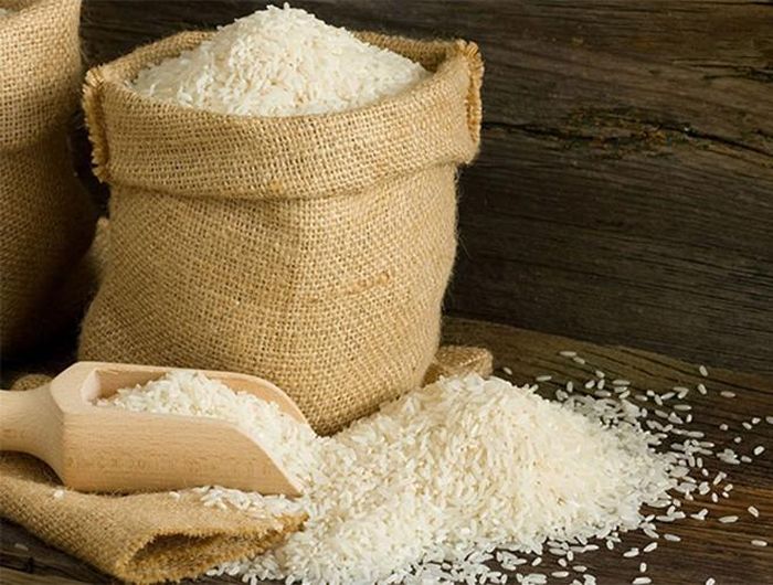  Tránh để thùng gạo trống rỗng. Gạo hết để lộ phần đáy sẽ là dấu hiệu không may mắn, cho thấy cả năm sẽ đói kém, thiếu thốn, khổ sở, không có của ăn của để 