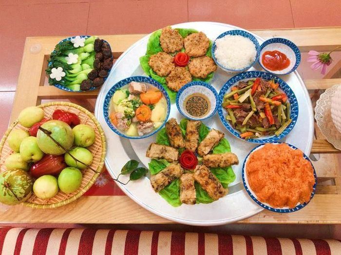 Một mâm cỗ mặn cúng rằm tháng Giêng