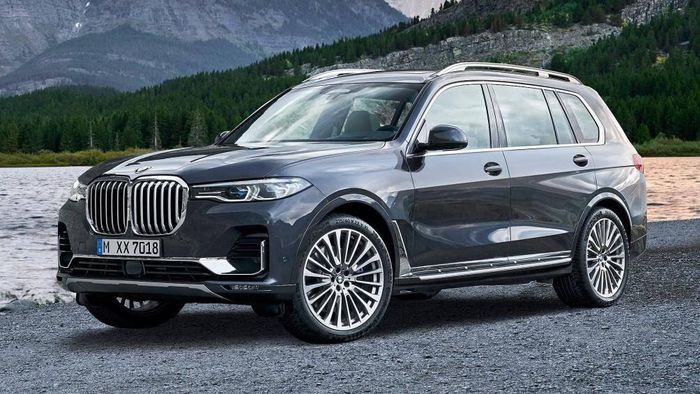 BMW X7, mẫu crossover cỡ lớn được ra mắt thị trường vào giữa năm 2019