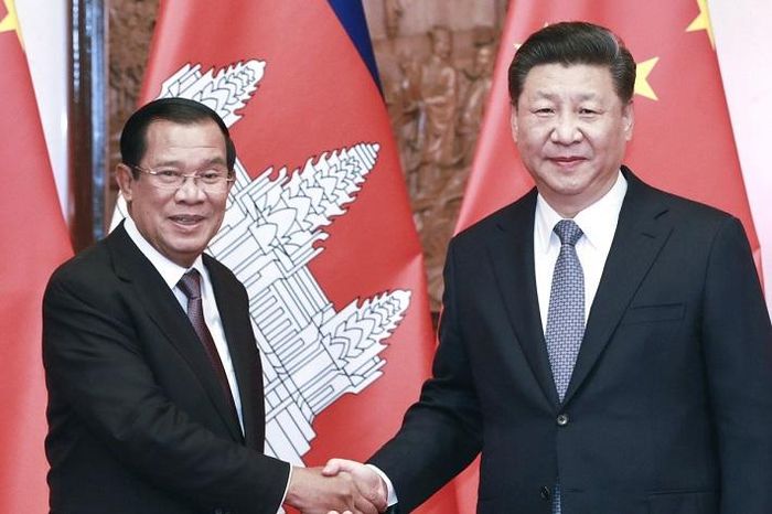 Thủ tướng Campuchia Hun Sen đến thăm Trung Quốc