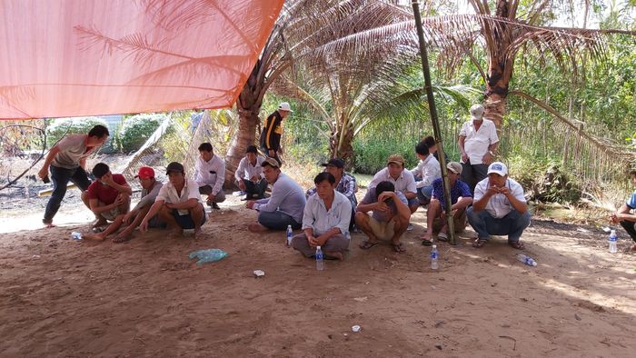 Các đối tượng liên quan