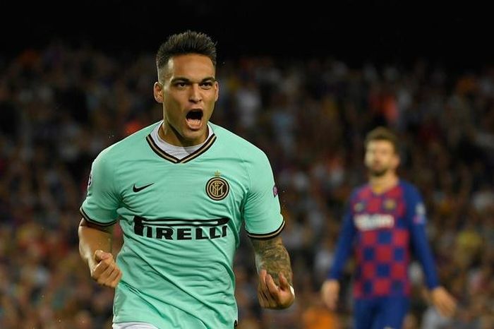  Martinez được nhắc tới như ứng viên số một thay thế vị trí của Suarez tại Barca. Ảnh: Getty Images. 