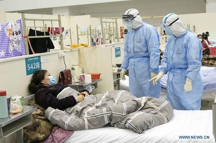 Các bệnh viện tạm thời đã được gấp rút hoàn thiện và chính thức tiếp nhận bệnh nhân kể từ ngày 4/2 vừa qua.