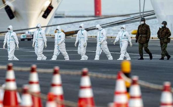 Lo ngại về sự lây lan của virus Corona đã khiến chính quyền Trump ban bố tình trạng khẩn cấp về y tế công cộng và cấm nhập cảnh vào Mỹ đối với những người đến Trung Quốc trong thời gian gần đây