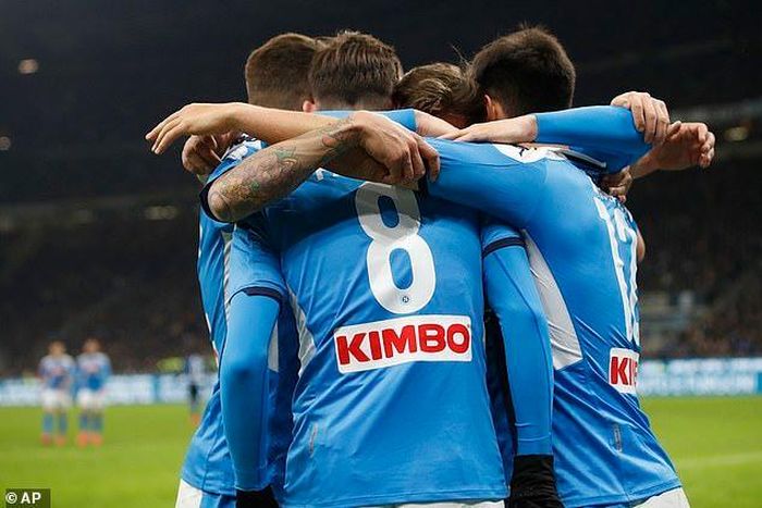 Napoli được chơi trên sân nhà ở trận lượt về vào ngày 6/3 tới