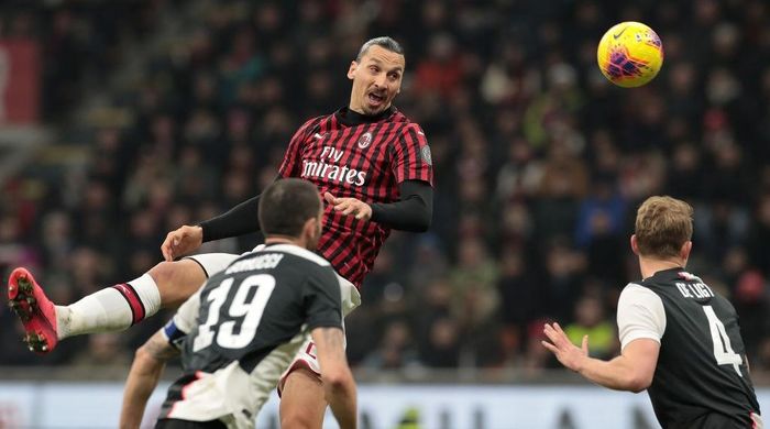 Phút 61, Rebic mở tỷ số cho Milan. Ibra góp công trong bàn thắng này, khi cú bật nhảy của anh thu hút sự chú ý của Leonardo Bonucci và Matthijs de Ligt. Rebic từ phía sau lao lên, được rảnh chân và tung cú sút hiểm hóc hạ Gianlugi Buffon.