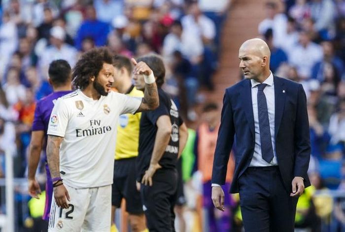  Dù luôn yêu quý cậu học trò, Zidane biết đâu là thời điểm để Marcelo dừng lại. Ảnh: Getty. 