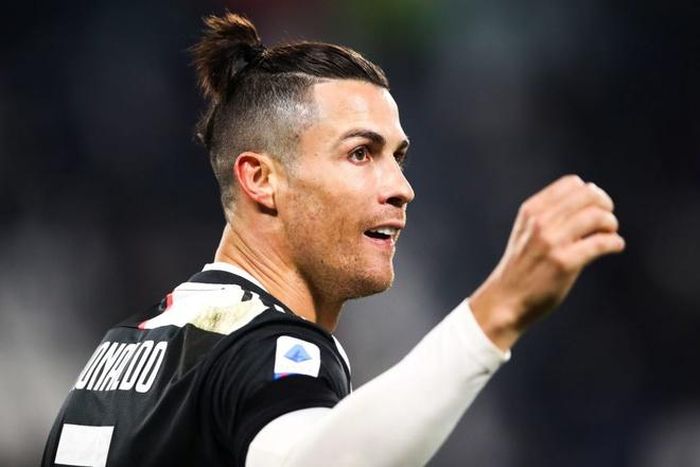  Phong độ không tưởng của Ronaldo khiến Juve không còn lựa chọn nào khác. Ảnh: Getty. 
