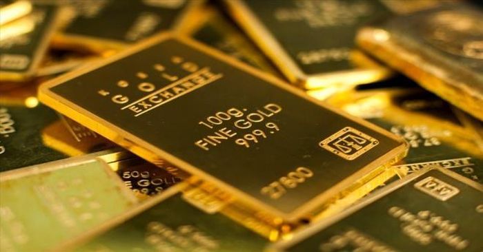 Giá vàng gần đến 1.900 USD/ounce.