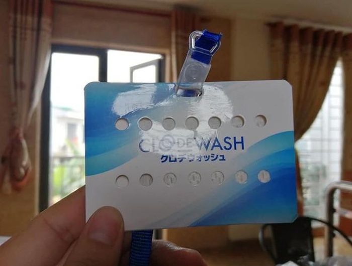  Với những lời quảng cáo “có cánh”, rất nhiều người tiêu dùng đã săn lùng, tìm mua sản phẩm khiến chiếc thẻ luôn trong tình trạng hết hàng và khách hàng muốn sở hữu thì phải đặt trước 