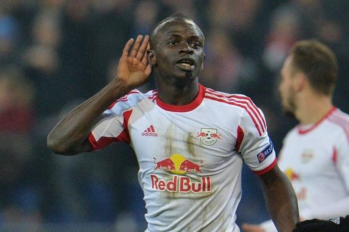  Tuy nhiều cổ động viên phản đối, sự quản lý của Red Bull đã đem về cho FC Red Bull Salzburg nhiều chức vô địch. CLB cũng như góp phần sản sinh ra nhiều ngôi sao như Sadio Mane (ảnh) và Naby Keita. Ảnh: Bleacher Report. 