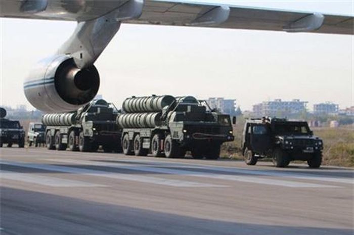 Thổ Nhĩ Kỳ sẽ điều S-400 tới biên giới để đáp trả S-300 Syria