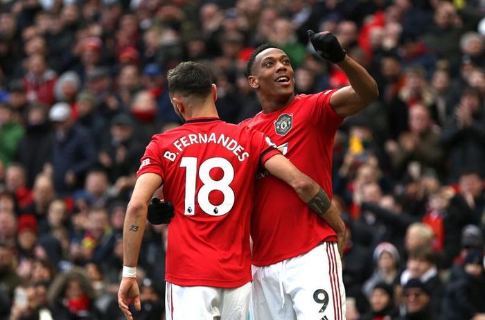 Martial ghi bàn sau đường kiến tạo của Bruno