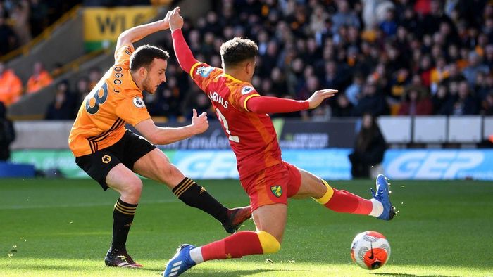 Jota lập cú đúp cho Wolves