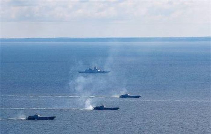 Hải quân Nga tập trận trên biển Baltic 