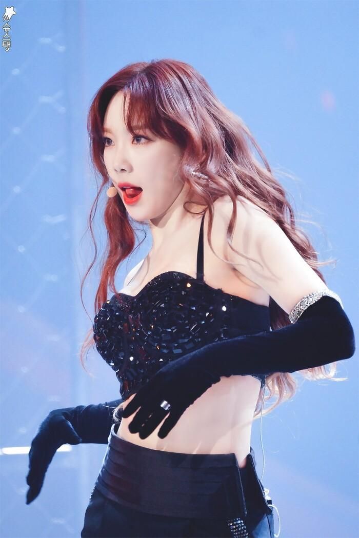 Taeyeon là nữ idol duy nhất có mặt trong top 5.
