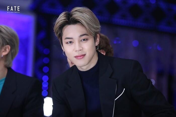 Jimin tiếp tục dẫn đầu BXH tháng này.