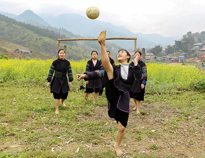 Móc bóng ngoạn mục.