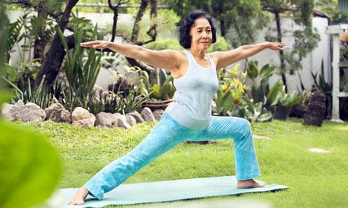 Thường xuyên tập thể dục sẽ ngăn ngừa chóng mặt ở tuổi mãn kinh.