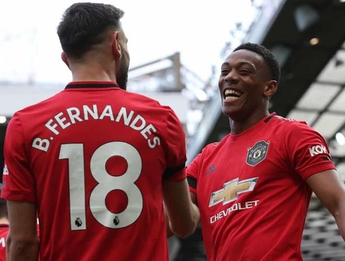  Trước đó, người chọc khe cho Martial thoát xuống không ai khác chính là Bruno Fernandes 